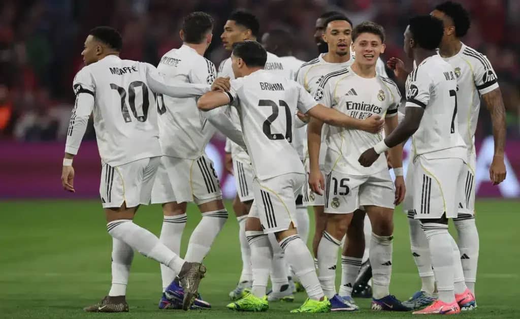 إنريكي ريكيلمي ريال مدريد - إنريكي ريكيلمي يحدد صفقات ريال مدريد الكبرى ويهاجم سياسات بير…